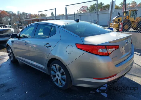 2012 Kia Optima Sx z USA, uszkodzony, nr VIN 5XXGR4A65CG025770